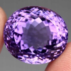 Ametyst kamień naturalny 30.35ct VVS