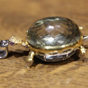 Wisiorek srebrny 925 naturalny 28ct zielony ametyst żółw zjawiskowy