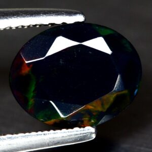 Opal czarny kamień naturalny 1ct AAA IF