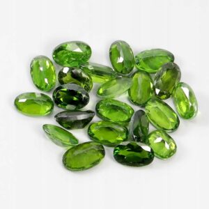 Diopsydy kamienie naturalne IF - VVS 4.45 ct 20 sztuk