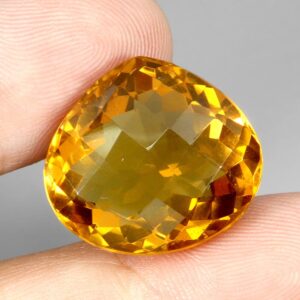 Cytryn kamień naturalny 23.5ct w kolorze Madeira