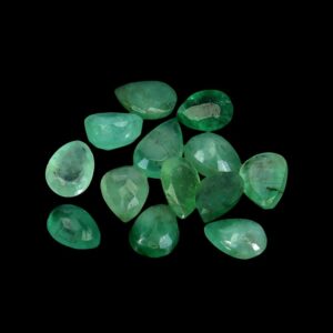 Szmaragdy kamienie naturalne 4.13ct 13 sztuk